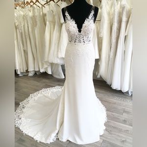 BRAND NEW WEDDING DRESS Eden by Stella York